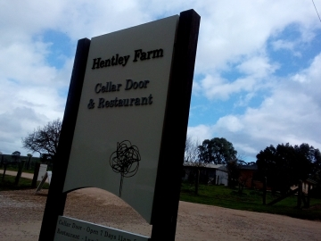 Hentley Farm 10Aug14